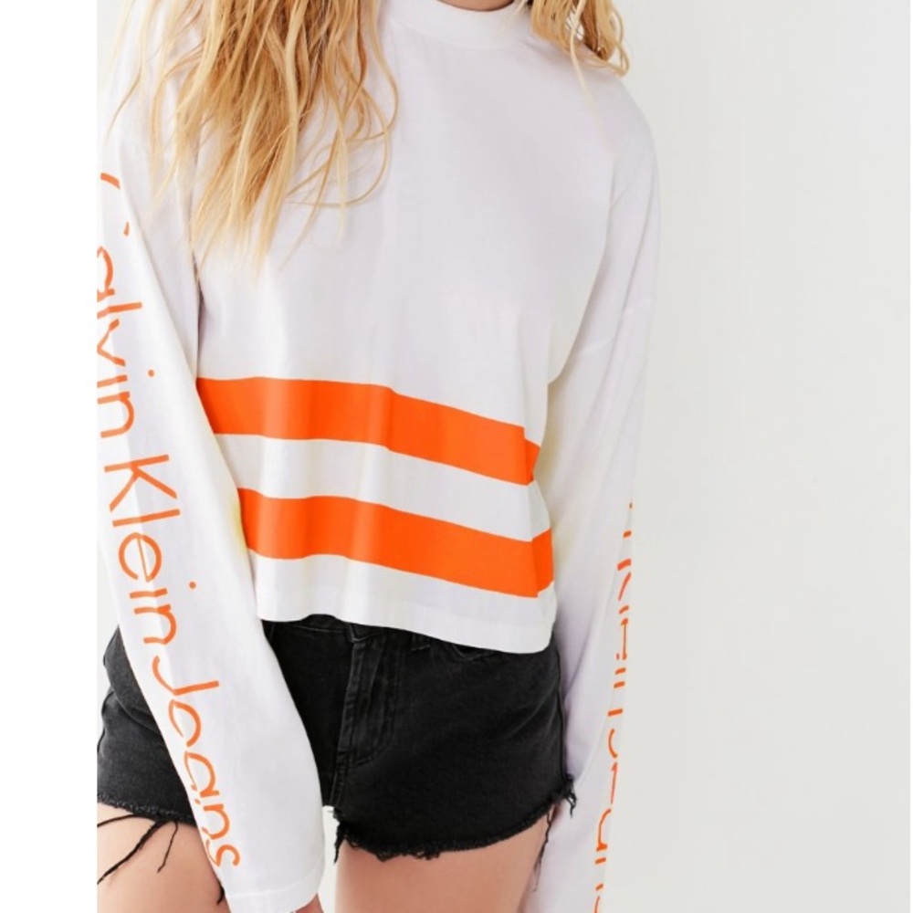 Calvin Klein Cropped Long Sleeve